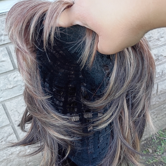 2/$20 Short Brown Wig with Highlights - Picture 6 of 7